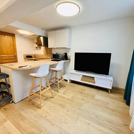 Ferienwohnung Stylish Studio In The Center Of Senlis Senlis  Exterior foto